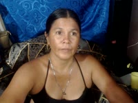 Soy una mujer de estatura pequeña pero con unas ganas de sexo enorme, soy alegre me gusta ser complaciente ven a jugar conmigo