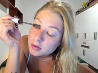 I’m Esmeralda, 27 years old, a mix of good conversations and naughty fantasy. I’m curious, fun, and love chats that get hotter and hotter. I adore men who spoil me, have humor, and aren’t afraid to be a little naughty. Will you dare to discover me? And by the way, I also speak Dutch