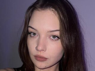 online chat AmilyUiUi
