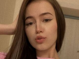 camwhore picture ChloeeeAdams