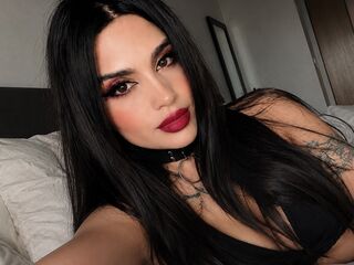camgirl playing with sex toy EmiliaVanRose