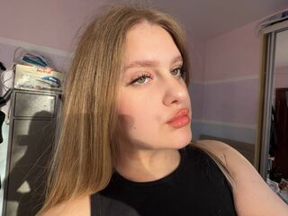 naked webcamgirl video GraceHollis