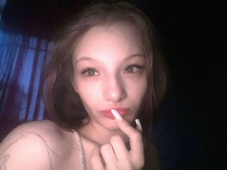 fingering webcamgirl YuriHuprich