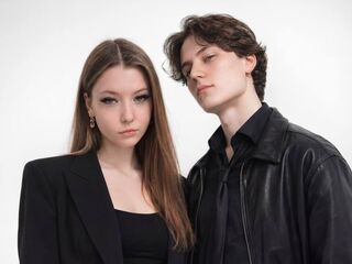 anal sex webcam show LeoAndMira