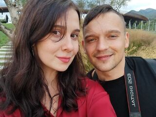 livecam chatroom LilyAndMaks