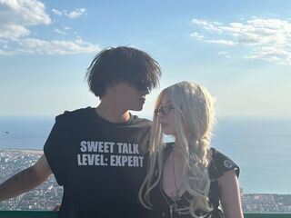 hot live cam couple sex show LucilleAndMoriah