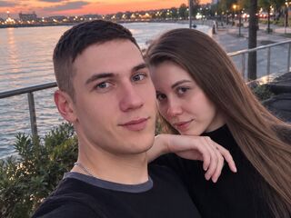sexcam show LukasAndAnya