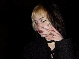 golden shower webcam LiyaLuna