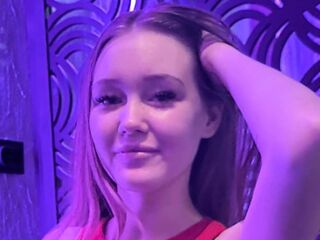 naked girl with live cam masturbating AddieRunk