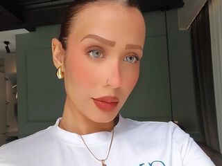 camgirl video chat room AdrianaRossetti