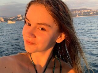 chat room cam AgnesShy