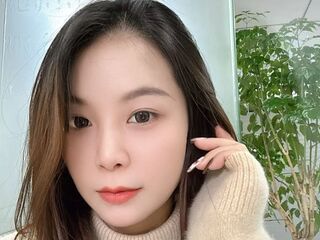 camgirl masturbating with sex toy AhJing