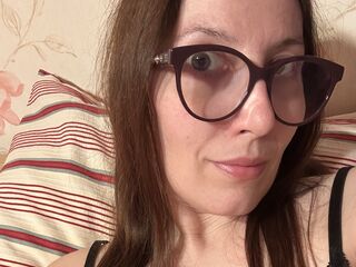 dity cam show AlanyssLyon