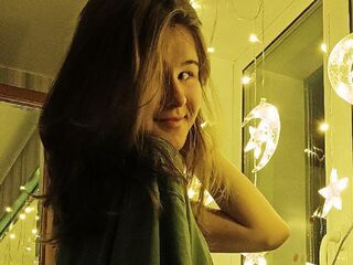 fingering cam girl AliceBrew