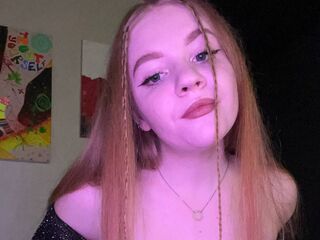 camgirl showing pussy AliceSmithen
