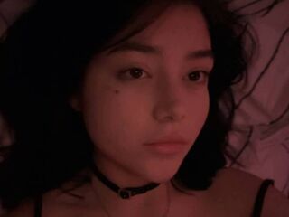 adultcam picture AlisaGlow