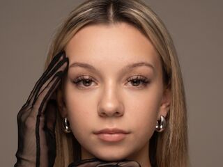 Kinky webcam AmandaRandolph