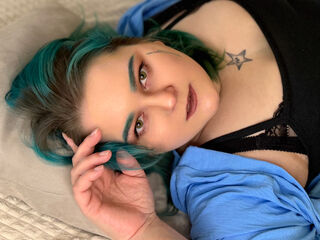 topless webcamgirl AmeliaSkye