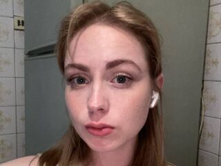 kinky webcam model AmiNahha
