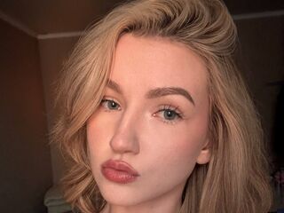 hot cam show AmyConnelly