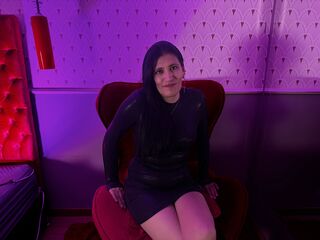 naked camgirl fingering pussy AnnyBleid