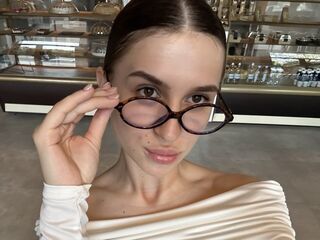 free nude webcam AriaMonro