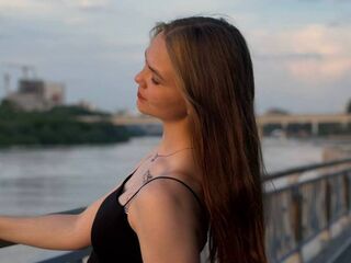 naked camgirl BeliaAlvino