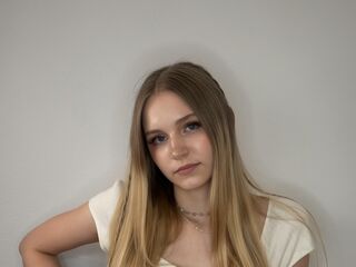 hot chatroom CandiMalott