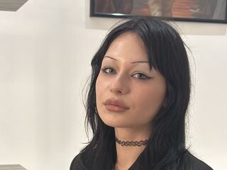 camwhore fingering shaved pussy CaseyRatliff