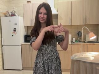 camwhore spreading pussy CecilyStalley