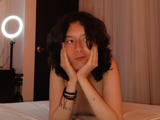 hot cam girl fingering shaved pussy CharlotteBlade