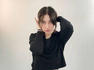 naked girl with cam fingering ChasityDanaher