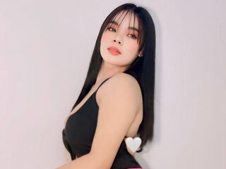 naked cam girl masturbating with vibrator ChealseaMarie