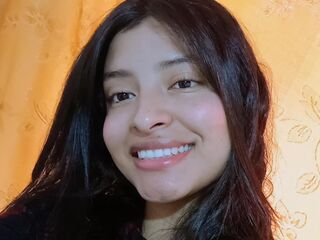 naked cam girl masturbating with dildo ChloeRocher