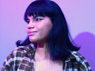 naked cam girl gallery ChloyWallace