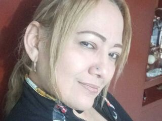 beautiful girlcam ClausSmit