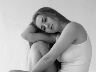 porn webcam photo CwenGammell