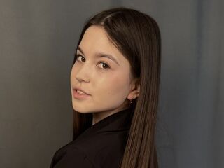 webcam babe chatroom DarlineAugeri