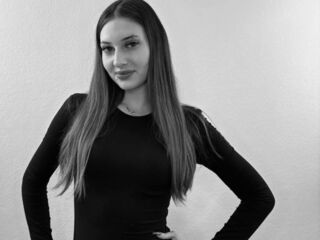 free online chat DaynaNicholls