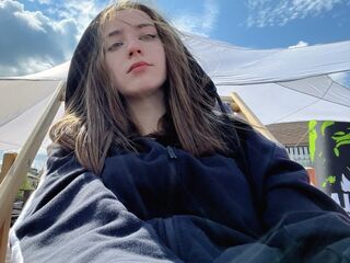 naughty DelorisAhaus