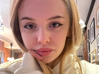 fingering cam girl picture DevonaBradner
