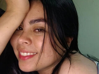 camgirl shaving pussy DixieMichel