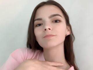 camgirl showing pussy EdwinaDaggett