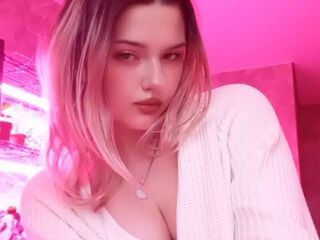 bedroom webcam ElaUnglaub