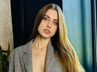 sexy camgirl live EmilyMontgomery