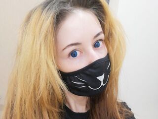 girl showing tits EvaClifford