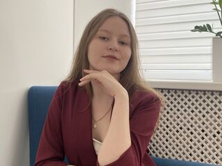 cam girl masturbating GermaineMoland