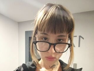 cam girl spreading pussy HallieAblin