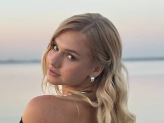 live sex cam picture HelenPetrini