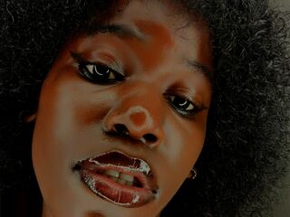 real live cam HollyBeatrix